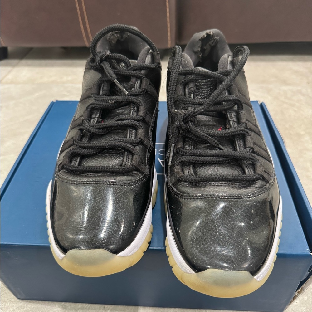Size 12 - Jordan 11 Retro Low 72-10 - Picture 2 of 5